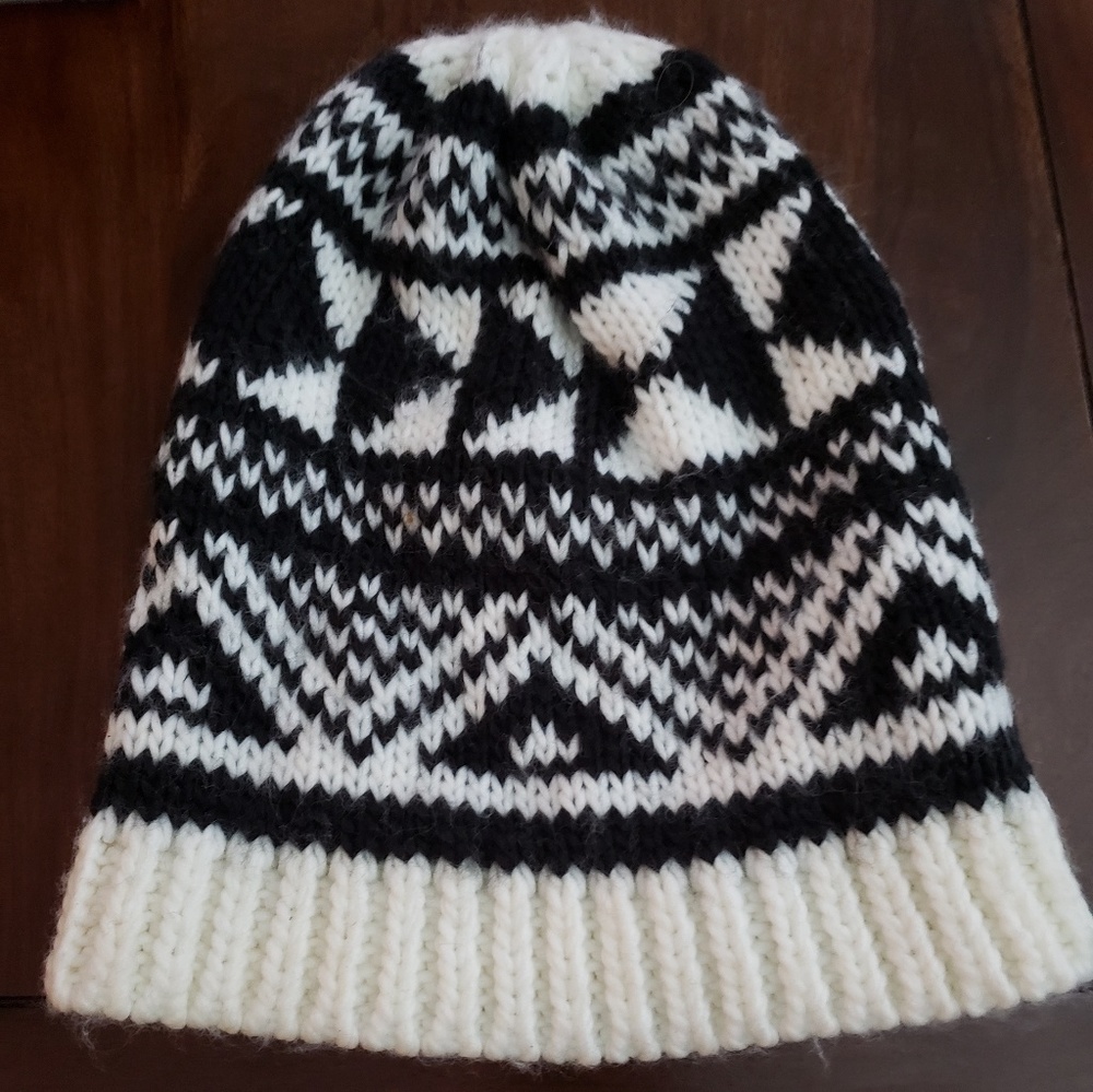 Express hat with matching scarf